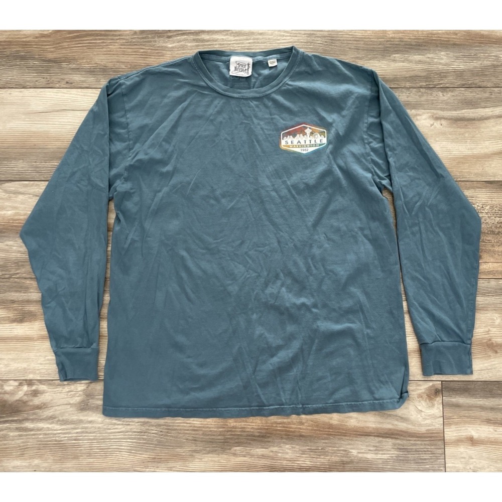 Seattle Space Needle T-shirt Teal Womens L Long Sleeve Hanes Cotton Graphic